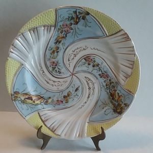 Beautiful Porcelain Vintage Plate